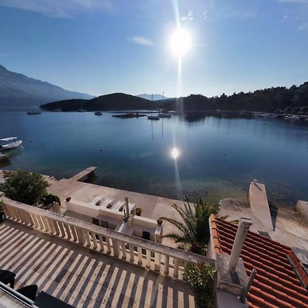 Korcula Seafront Apartments With Private Beach 外观 照片