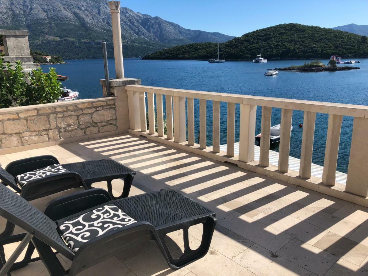 Korcula Seafront Apartments With Private Beach 外观 照片